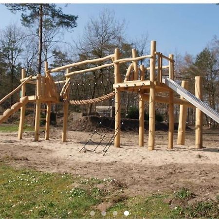 Chalet Toetje Op De Veluwe Хундерло Екстериор снимка