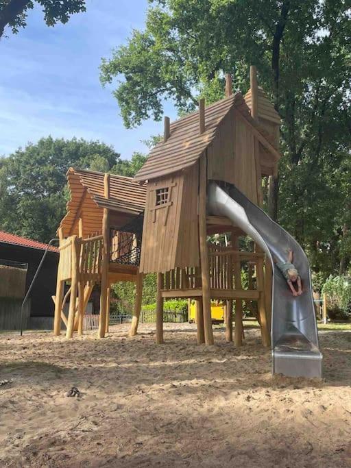 Chalet Toetje Op De Veluwe Хундерло Екстериор снимка